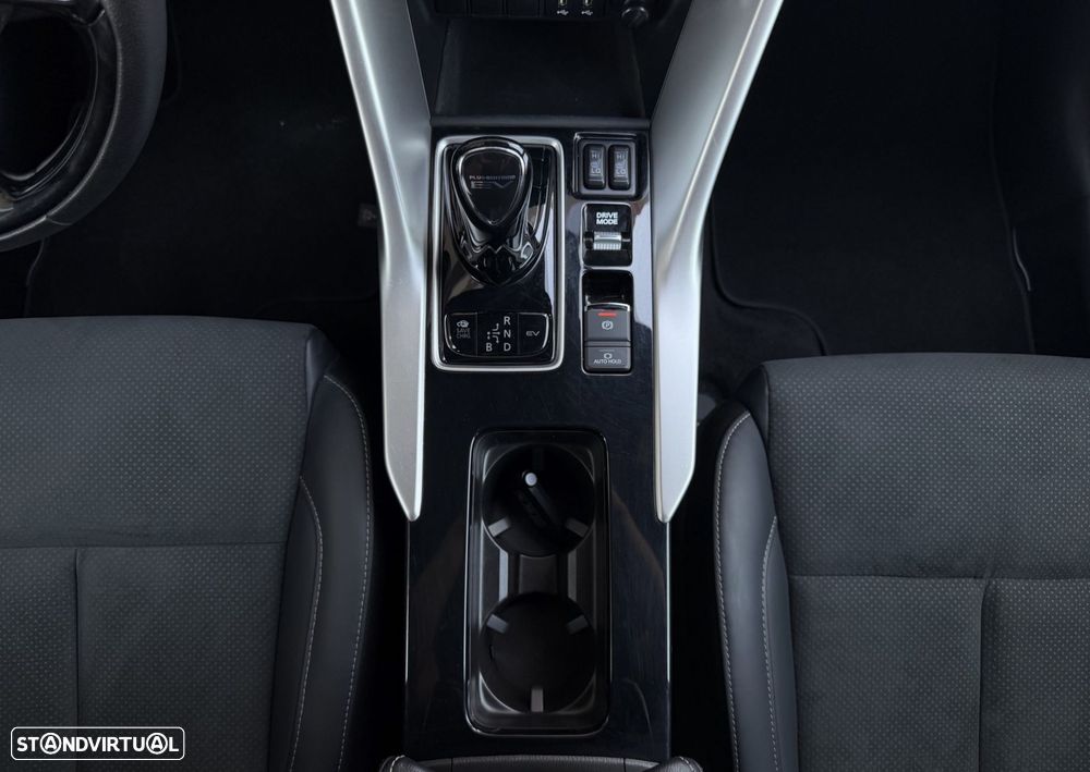 Mitsubishi Eclipse Cross 2.4 PHEV Black Edition - 8
