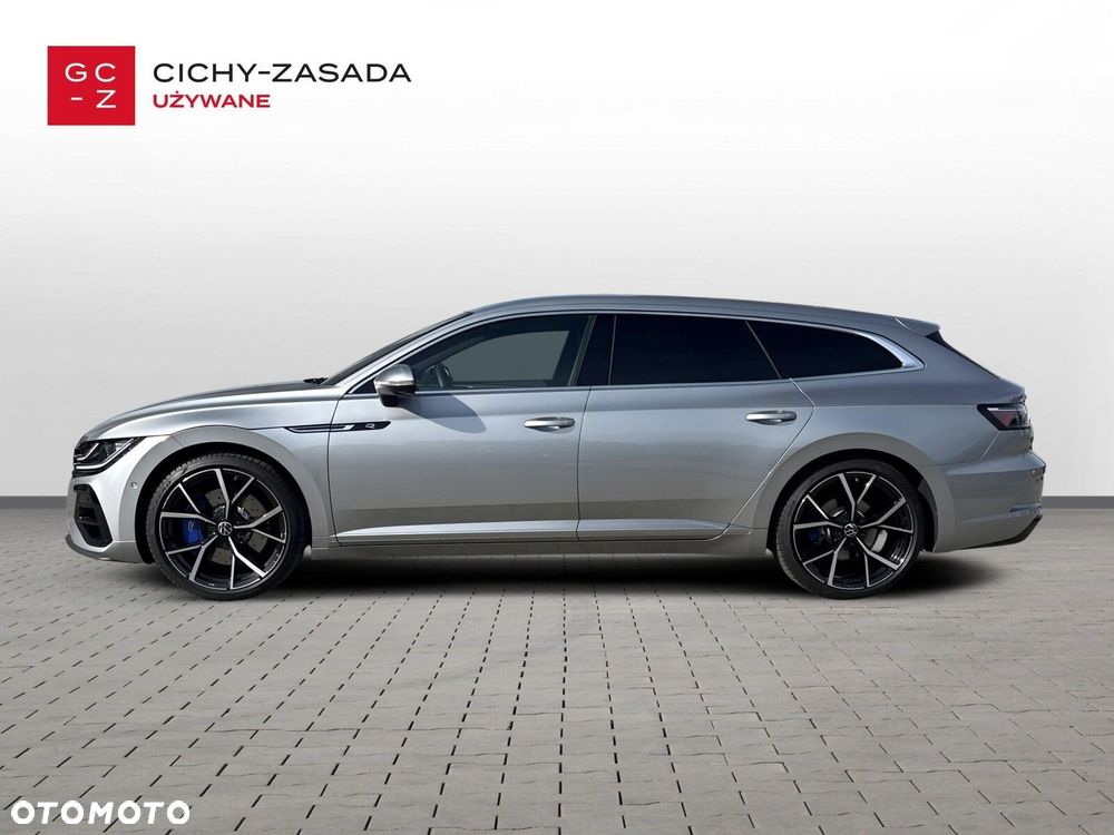 2023 Volkswagen Arteon Shooting Brake, photograph 2