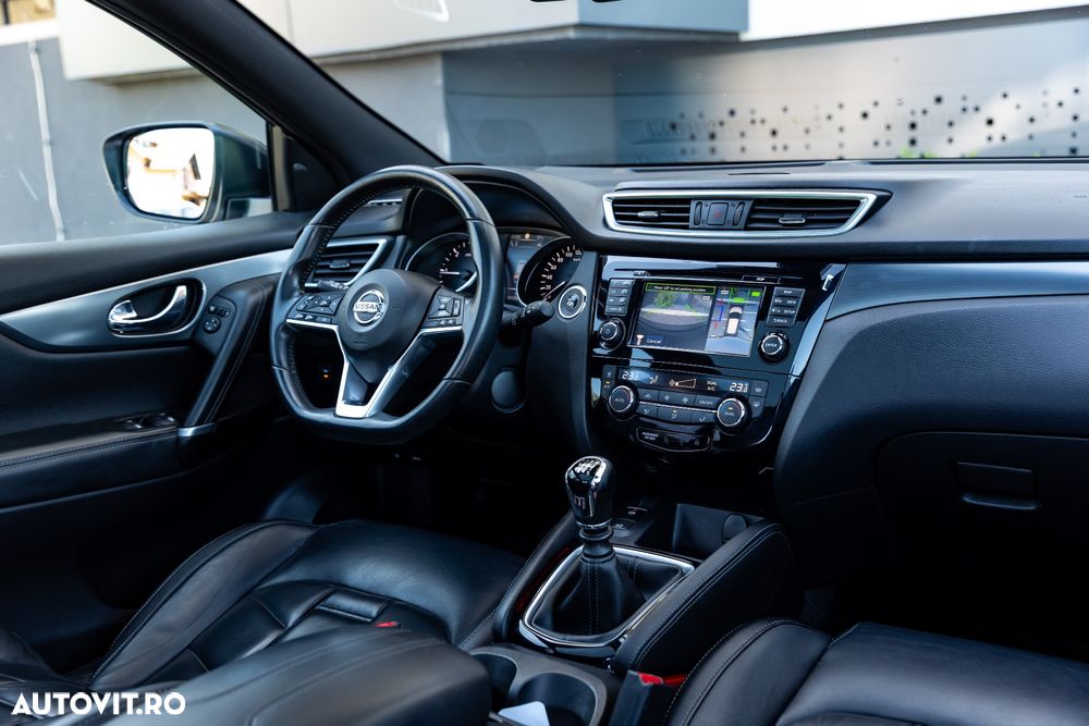 Nissan Qashqai 1.6 DCI TEKNA+ - 16
