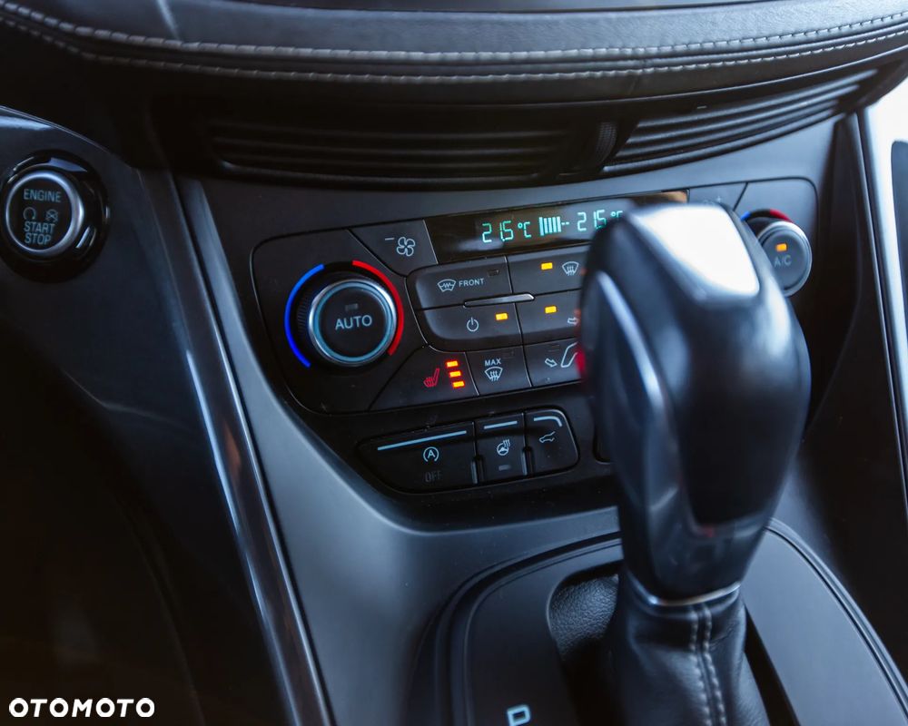 Ford Kuga 2.0 EcoBoost 4x4 Vignale - 23