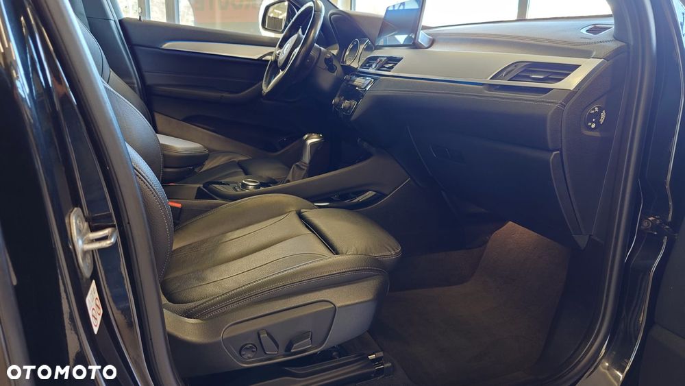 BMW X2 xDrive25e Advantage Plus - 13