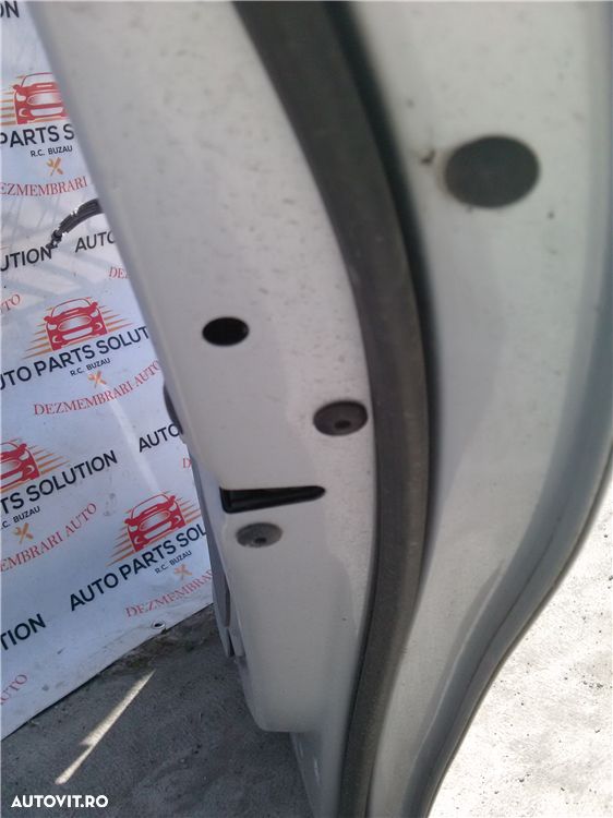 broasca usa dreapta spate vw golf 5 - 1