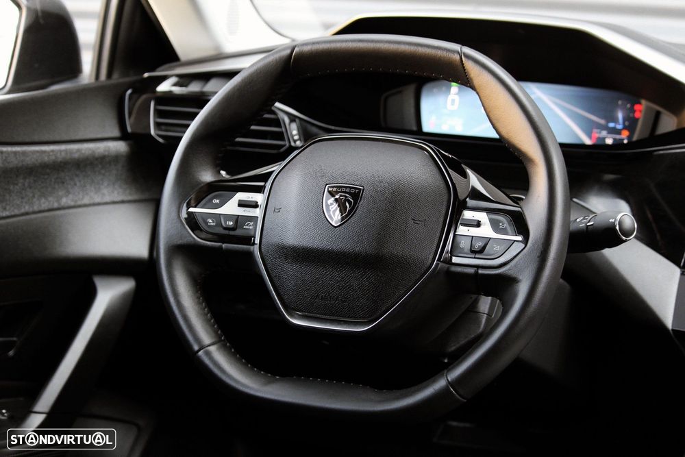 Peugeot 408 1.2 PureTech Allure EAT8 - 22