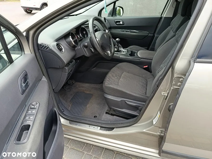 Peugeot 3008 - 10