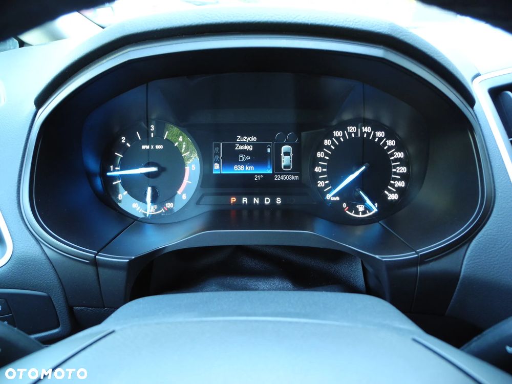 Ford S-Max - 9
