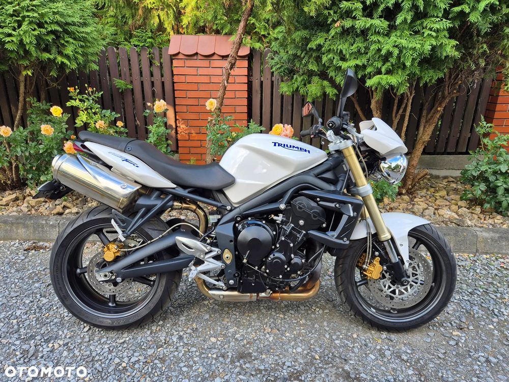 Triumph Street Triple