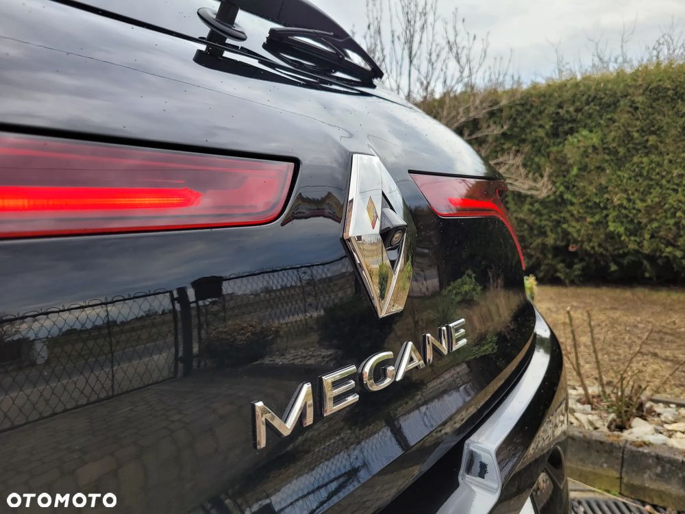 Renault Megane ENERGY TCe 140 EDC LIMITED - 28