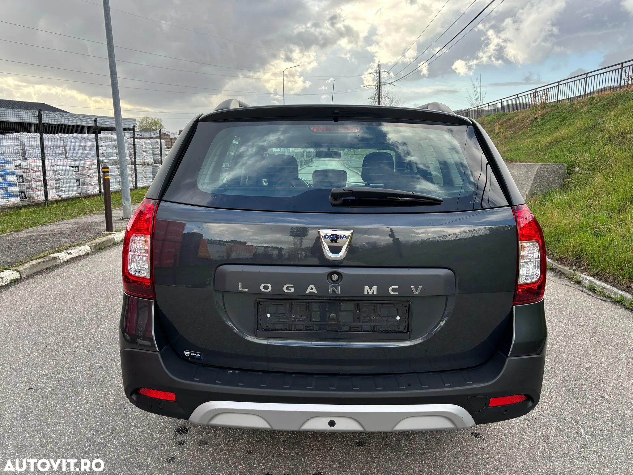 Dacia Logan Stepway MCV 1.5 Blue dCi Prestige - 6