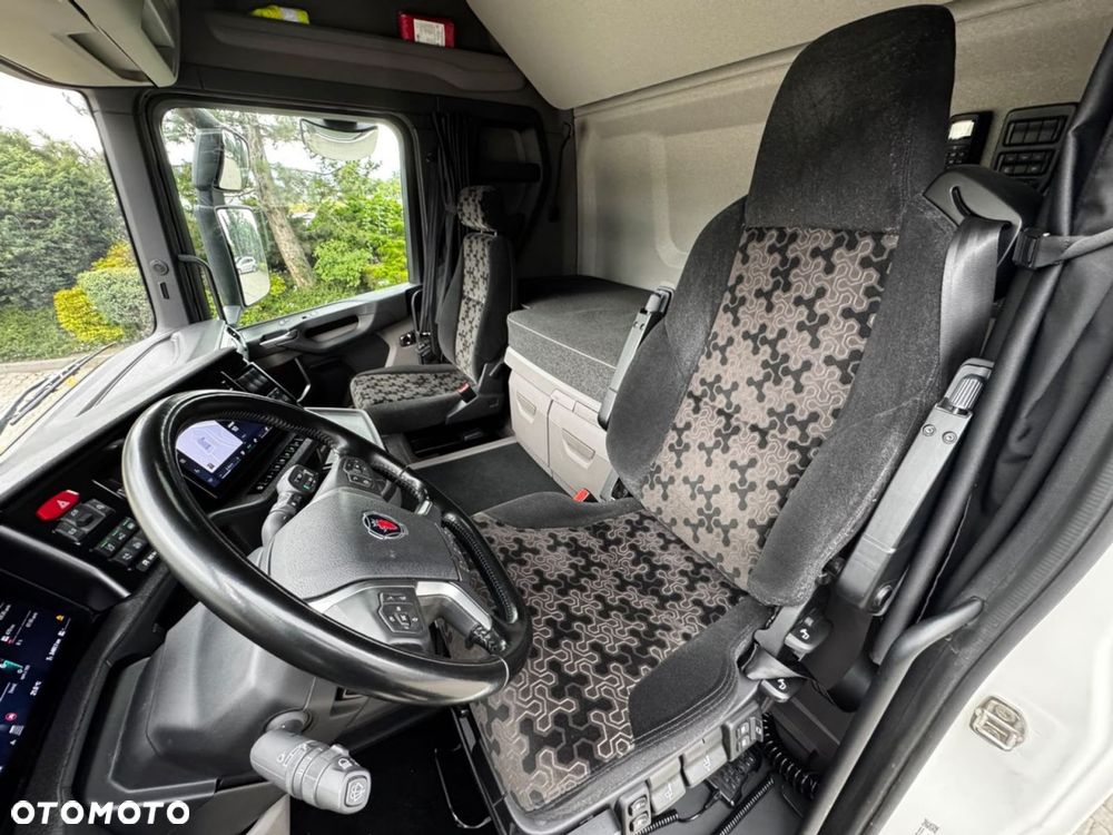 Scania R 460 A4x2NA - 24