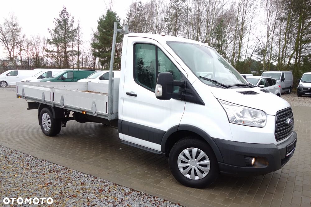Ford Transit 2.0 Ecoblue 170 KM  Skrzynia 3.74 M Klima - 11