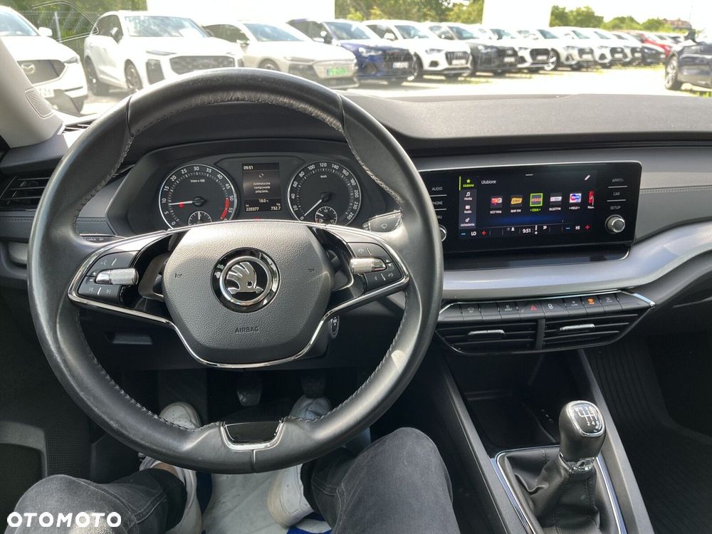Skoda Octavia 2.0 TDI Ambition - 14