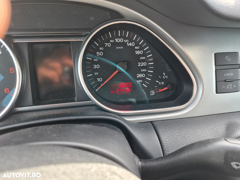 Audi Q7 3.0 TDI DPF Quattro Tip - 10