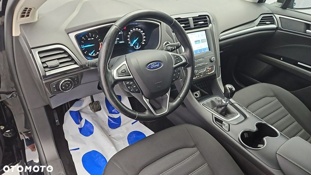 Ford Mondeo - 9