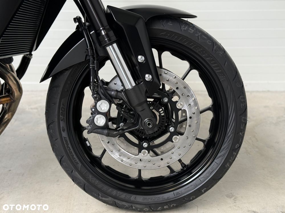 Yamaha MT - 10