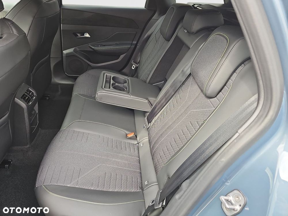 Peugeot 308 - 17
