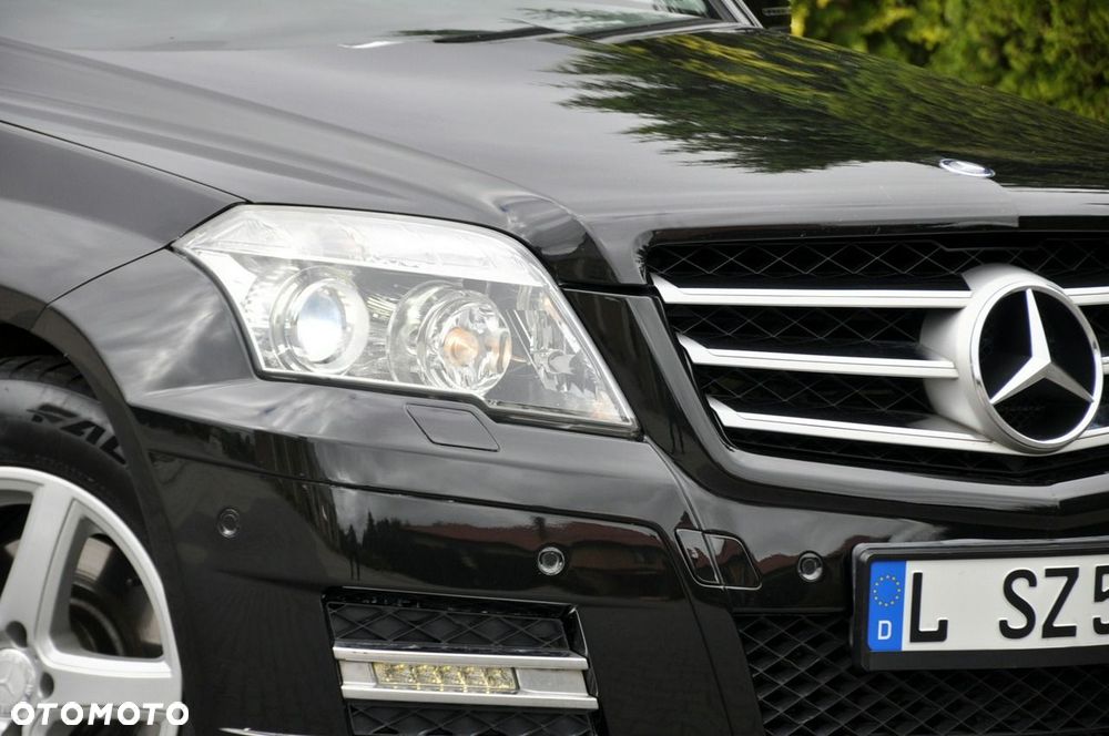 Mercedes-Benz GLK - 12