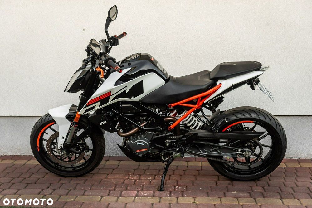 KTM Duke - 5