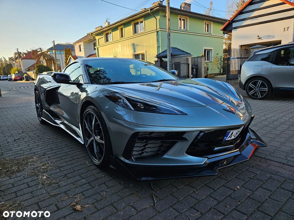 Chevrolet Corvette - 5