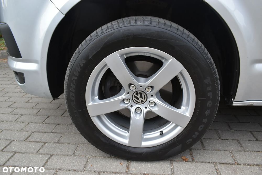 Volkswagen Caravelle 2.0 TDI L2 Comfortline DSG - 8