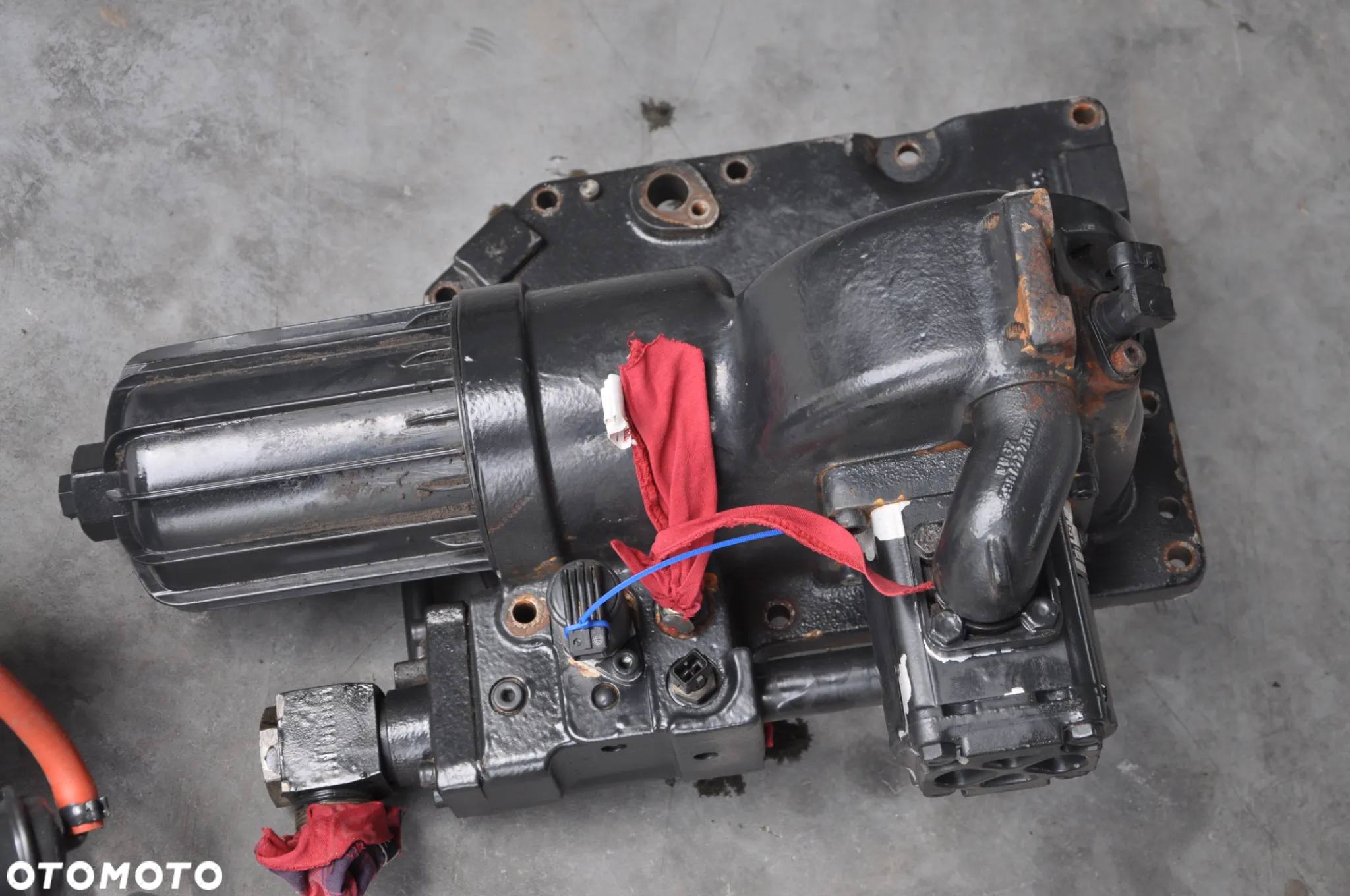 Koło pasowe zawór rozdzielacz płyta turbina pompa Deutz Fahr M620 - 11