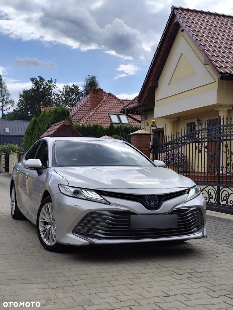Toyota Camry 2.5 Hybrid Executive CVT - 8
