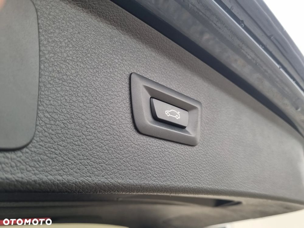 BMW Seria 2 218d Active Tourer Sport-Aut Luxury Line - 16