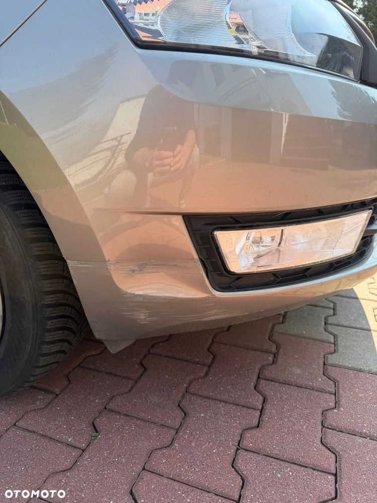 Skoda RAPID 1.2 TSI Active - 8