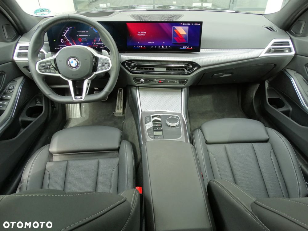 BMW Seria 3 320d xDrive M Sport - 16