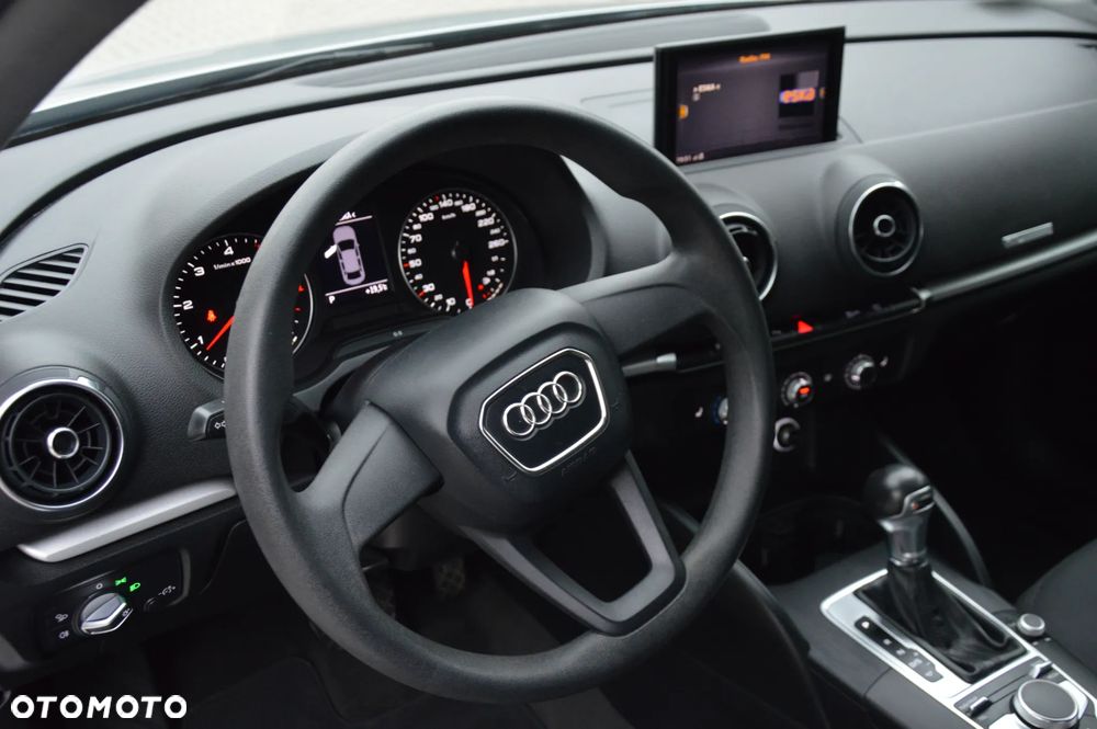 Audi A3 Limousine 2.0 TDI S tronic sport - 11