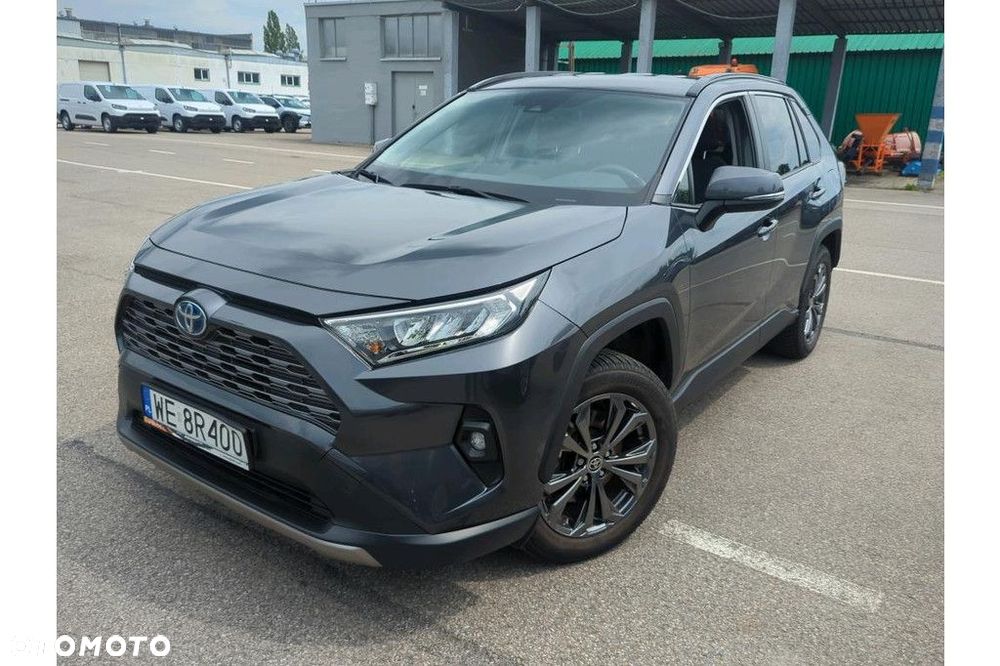 Toyota RAV4 - 1