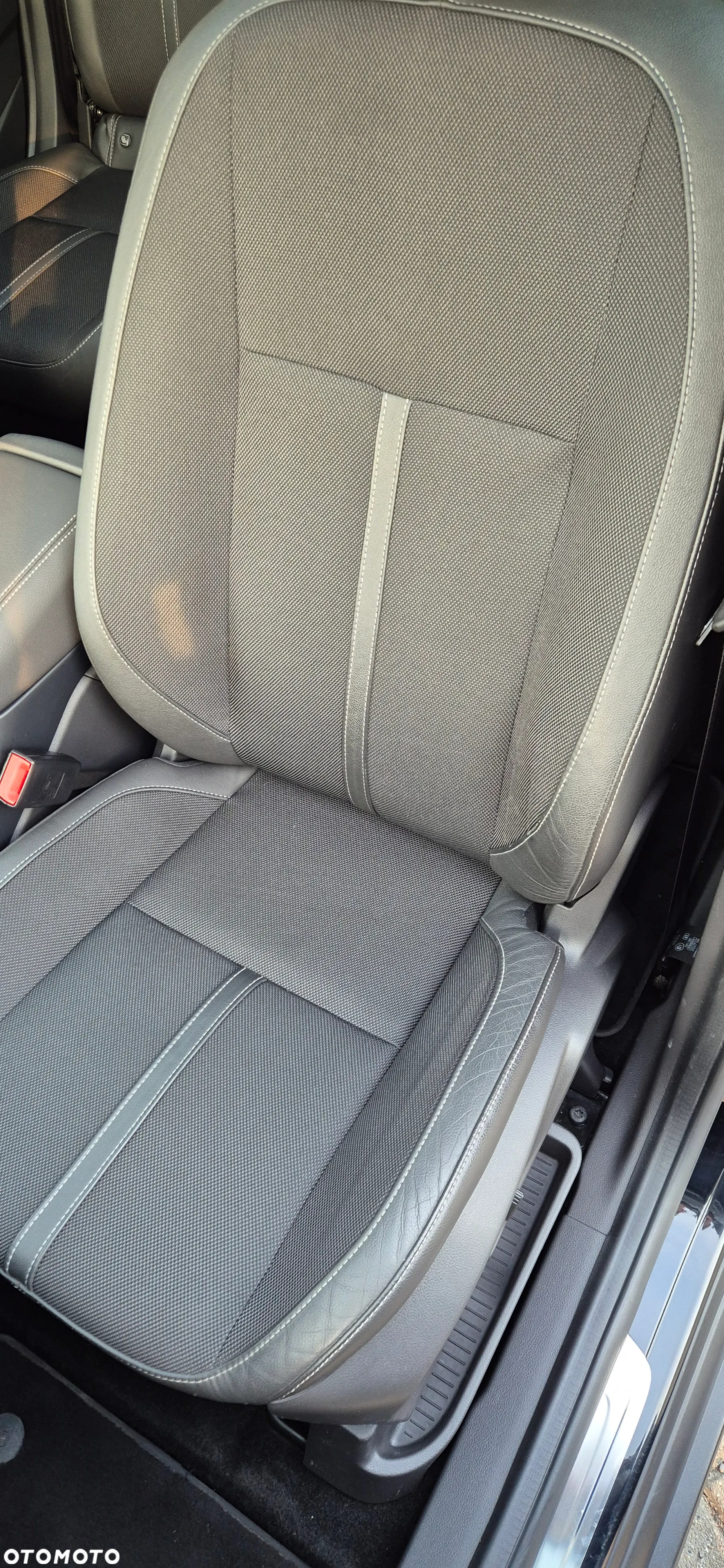 Ford C-MAX 2.0 TDCi Titanium ASS - 20