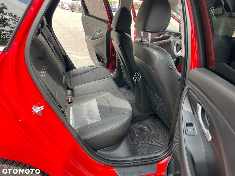 Hyundai i30 Kombi 1.5 T-GDI 48V-Hybrid DCT Prime - 24