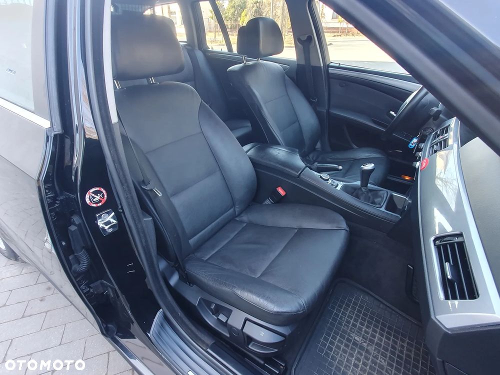 BMW Seria 5 - 34