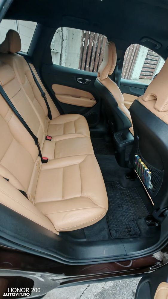 Volvo XC 60 B4 D AWD Geartronic Inscription - 10