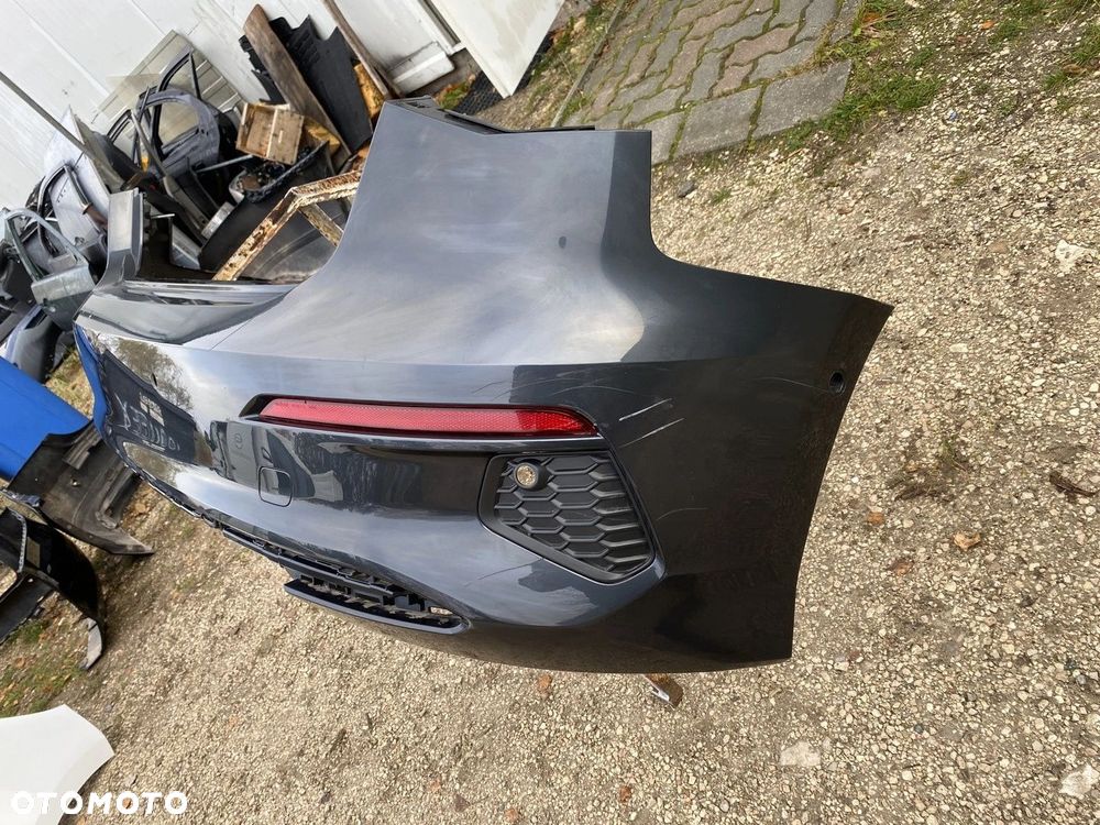ZDERZAK TYŁ TYLNY AUDI A3 8Y4 SPORTBACK 8Y4807511 ZE ŚLIZGIEM I KRATKĄ - 2