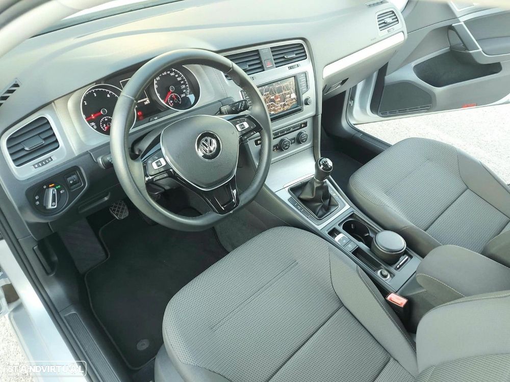 VW Golf 1.6 TDi GPS Edition - 19