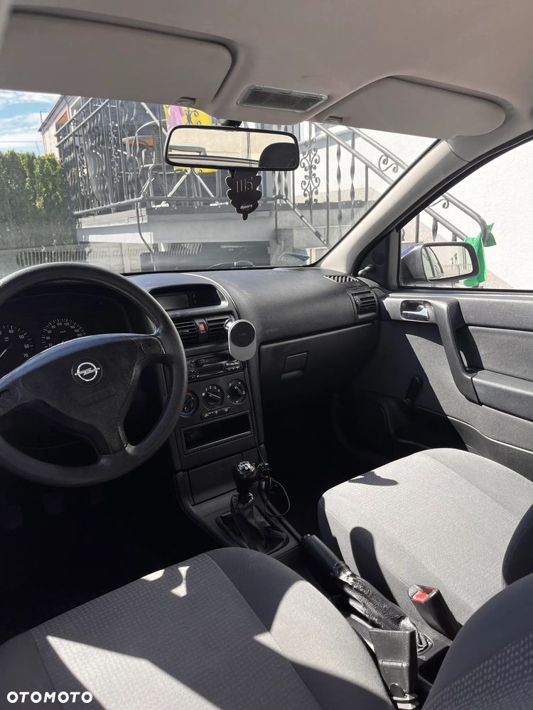 Opel Astra - 6
