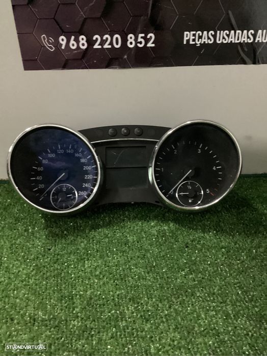 Quadrante Mercedes R de 2008 - 1