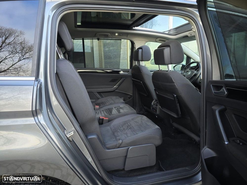 VW Touran 1.6 TDI Blue.Hig.DSG 5L - 27