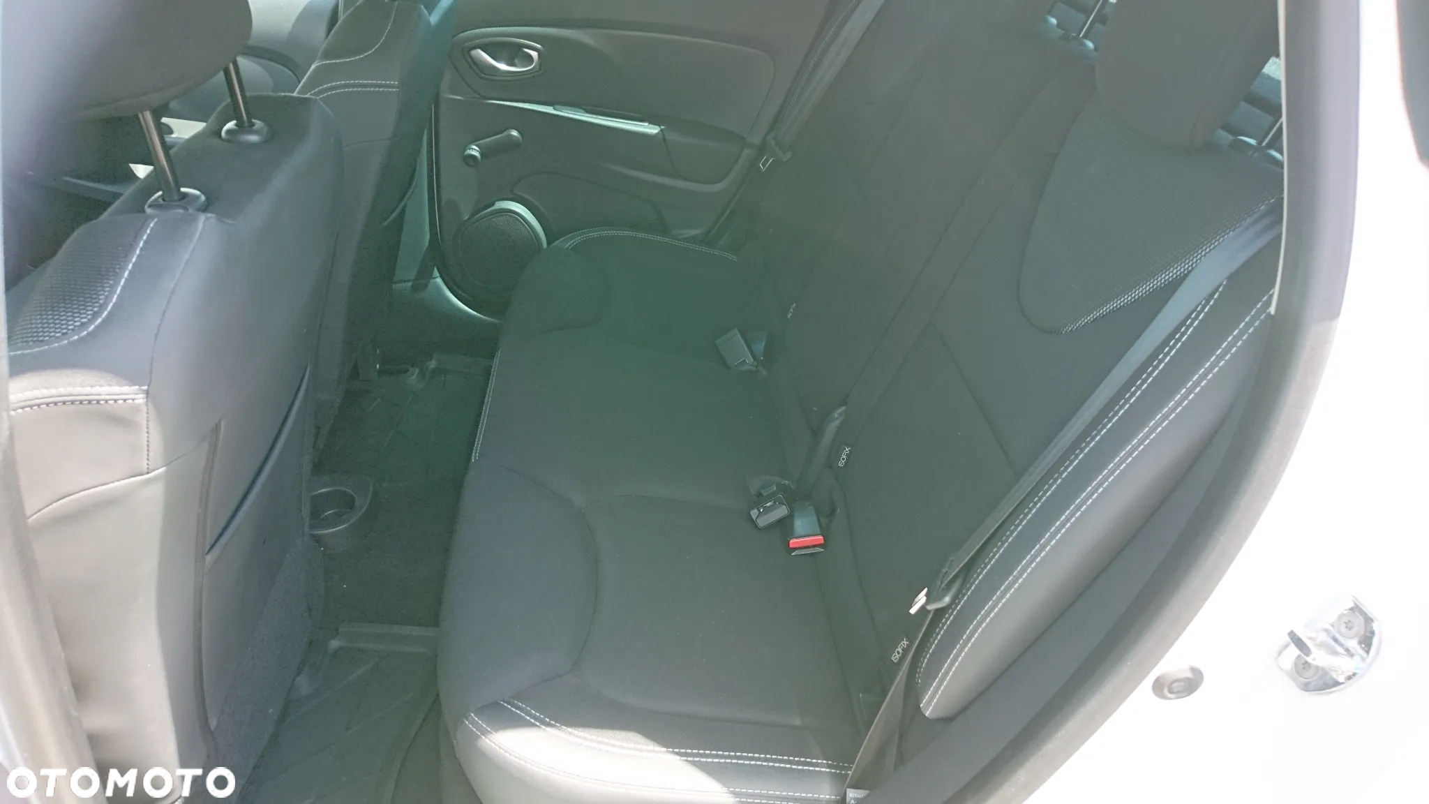 Renault Clio 0.9 TCe Alize - 12
