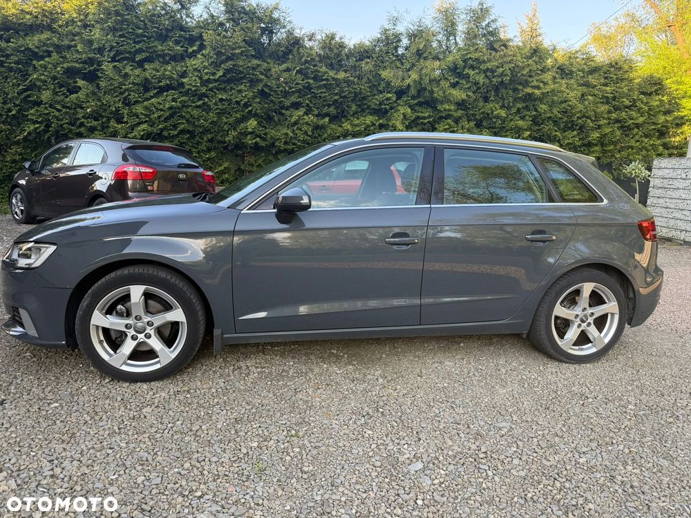Audi A3 Sportback - 2
