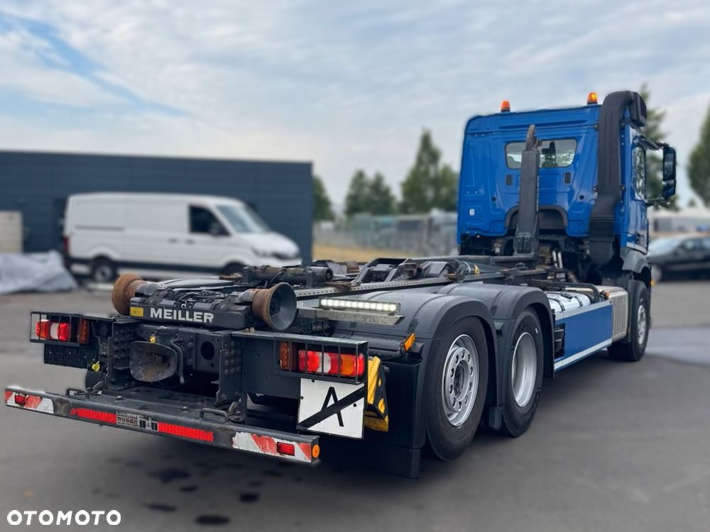 Mercedes-Benz Actros 2551 L 6x2 – HAKOWIEC MEILLER RS 21.70 | 510 KM | OŚ SKRĘTNA - 5