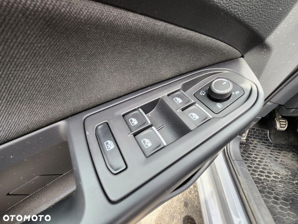 Volkswagen Golf 1.5 TSI EVO Style - 10