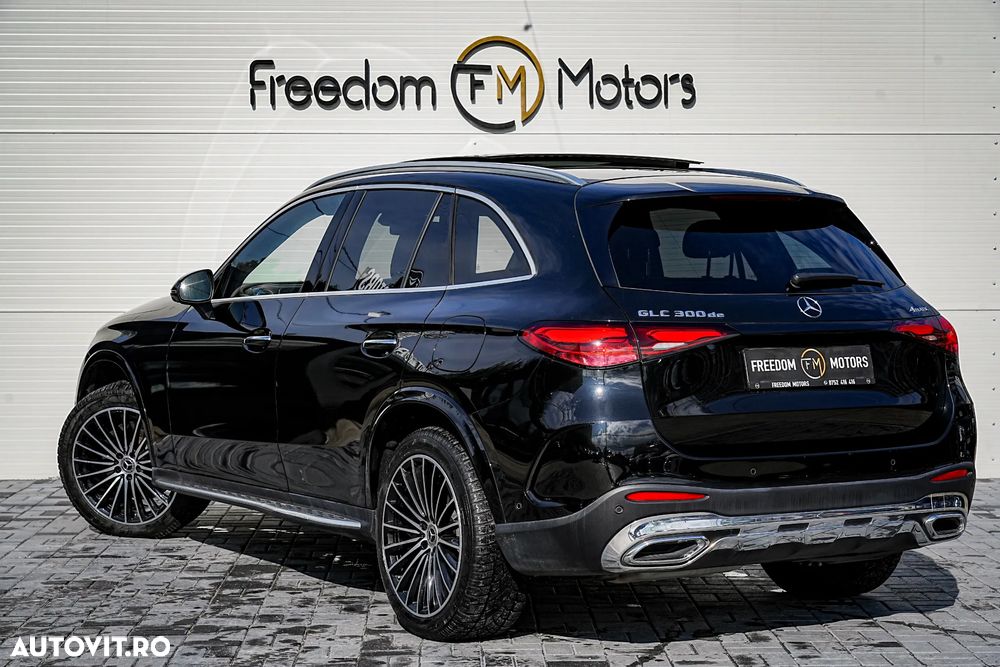 Mercedes-Benz GLC 300 de 4Matic 9G-TRONIC AMG Line Advanced - 5