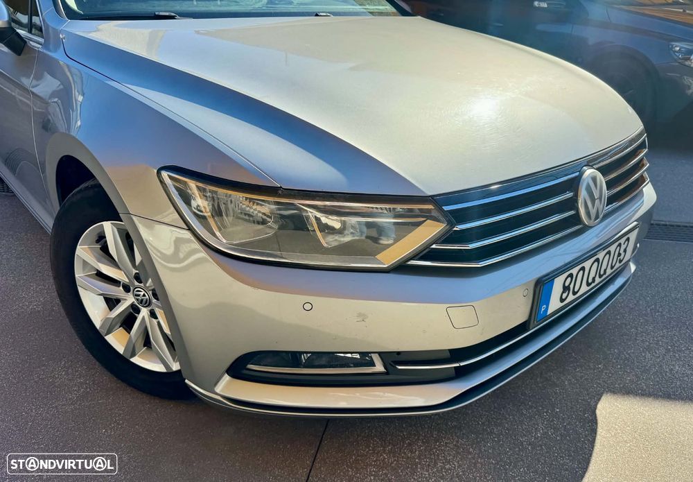 VW Passat 2.0 TDI Confortline - 4