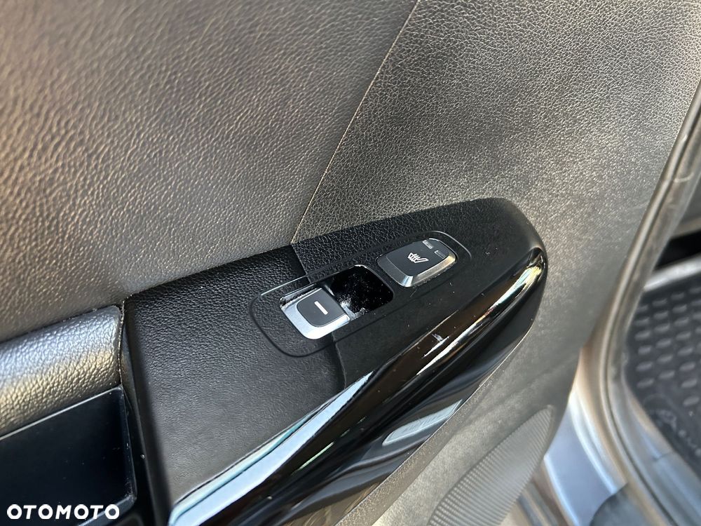 Kia Sportage 1.7 CRDI Business Line 2WD - 29