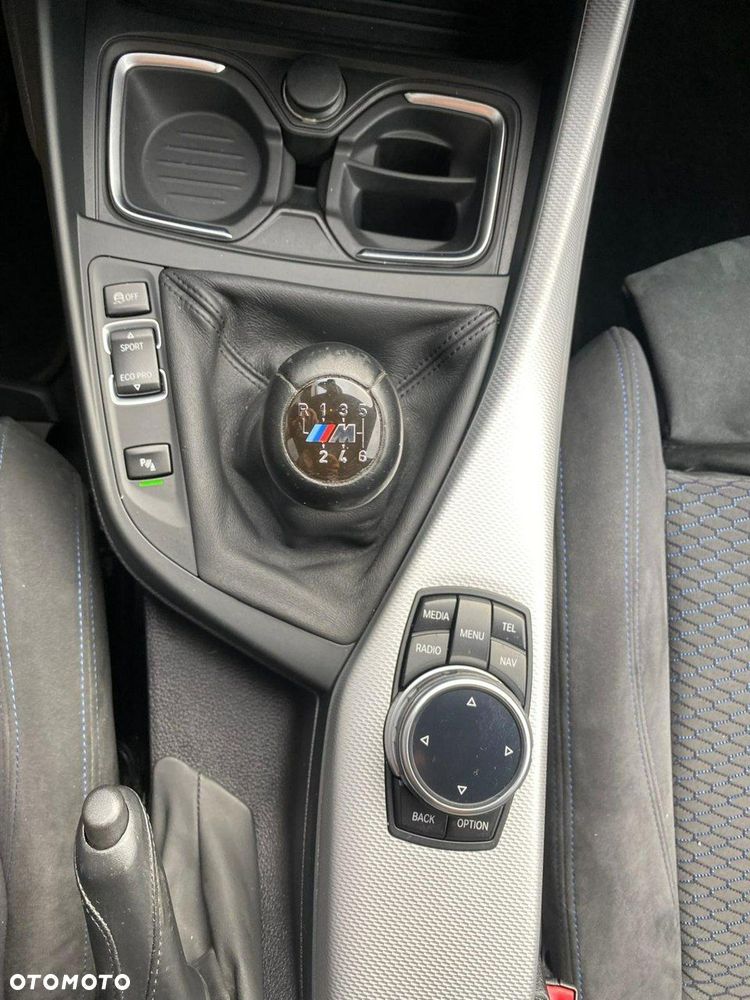 BMW Seria 1 116d Sport Line - 12