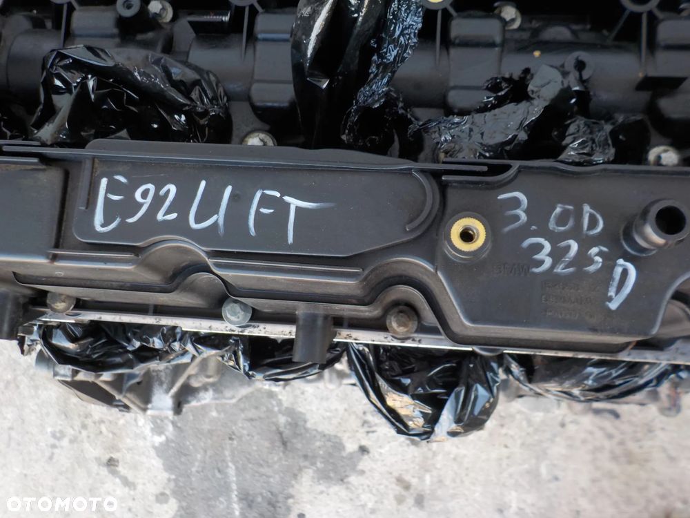 BMW SERIA 3 E90 E91 E92 E93  SILNIK SŁUPEK Z POMPĄ WTRYSKOWĄ N57D30A - 9