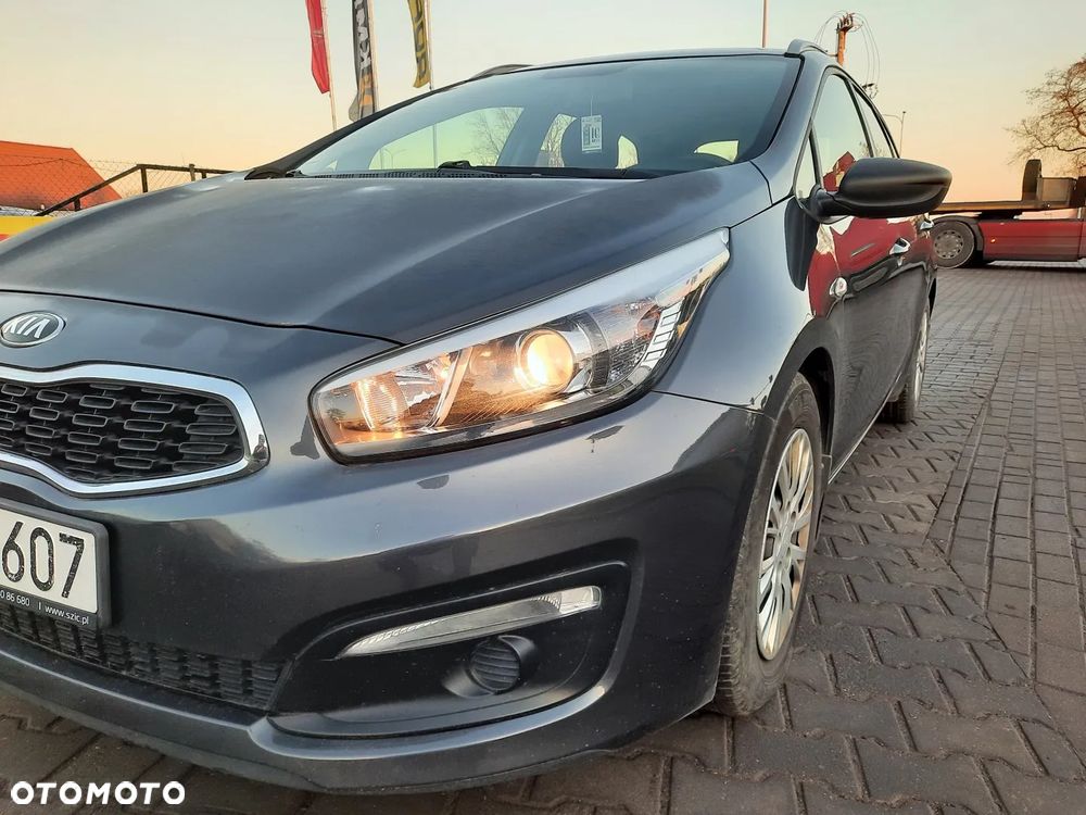 Kia Ceed 1.4 CRDi M - 12