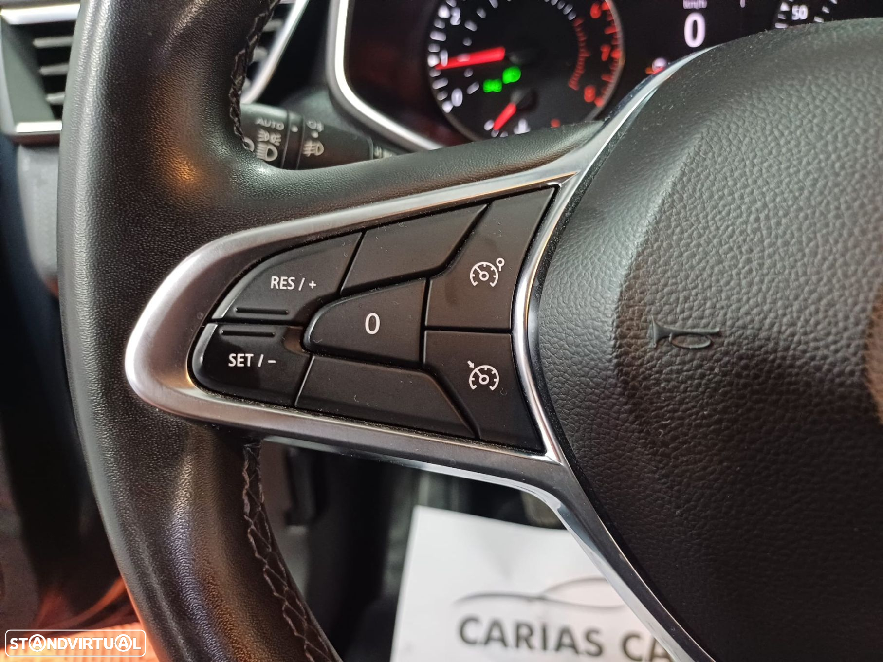 Renault Clio 1.0 TCe Evolution - 15